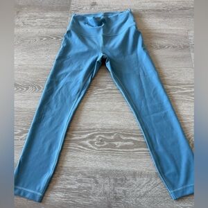 Lululemon Wunder Train high rise crop 23”